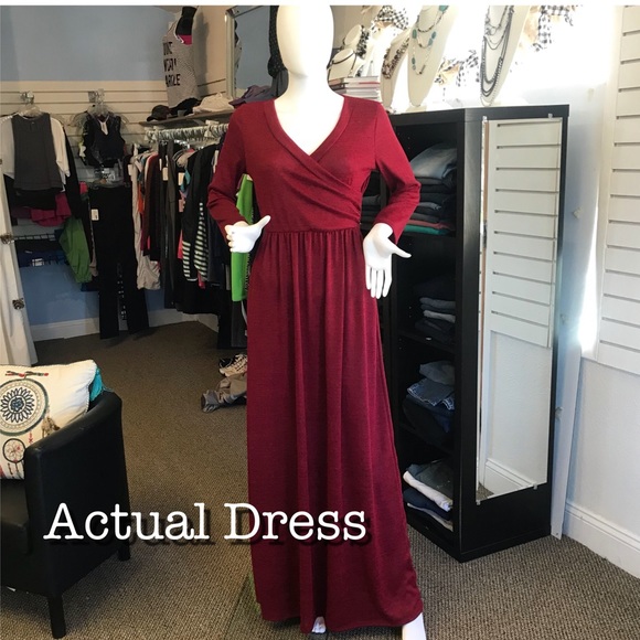 ❤️LAST ONE❤️ Sweater Maxi dress - Picture 4 of 8